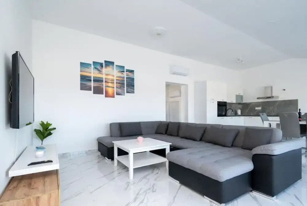 Panoramic View Apartment ILM