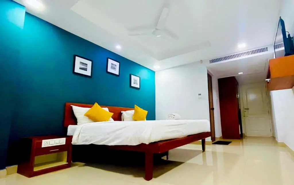 The Reach Hotel