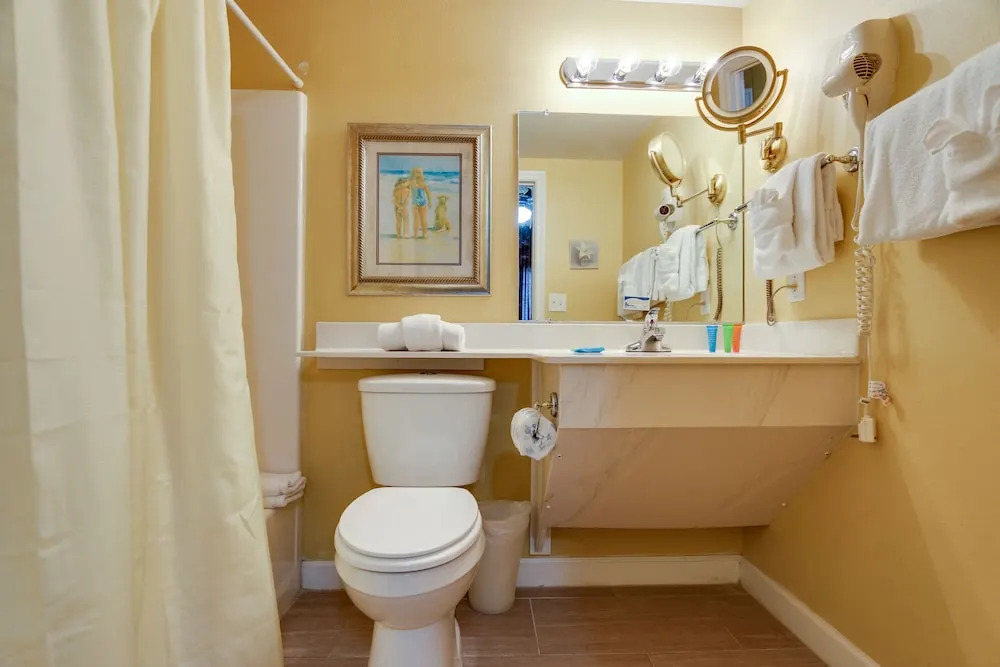 Shores of Panama 821 - 2 Br Condo
