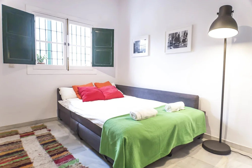 Archeros Suite by Valcambre