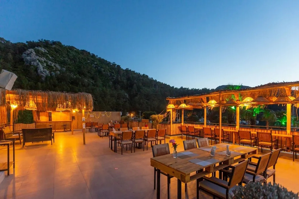 Palmiye Otel & Restaurant