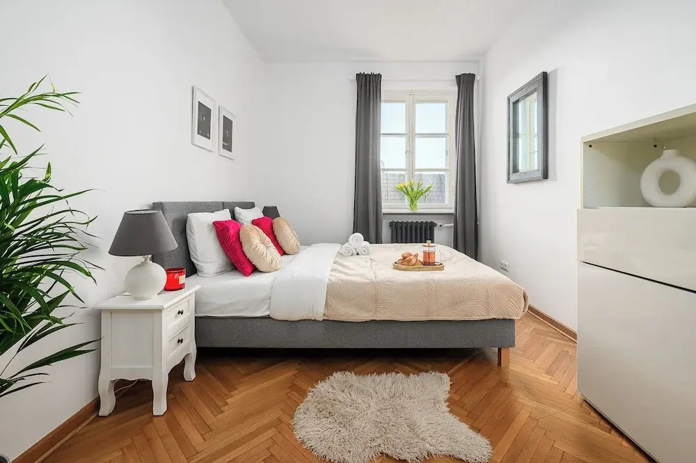 Lumina 3room apart near the Royal Castle.
