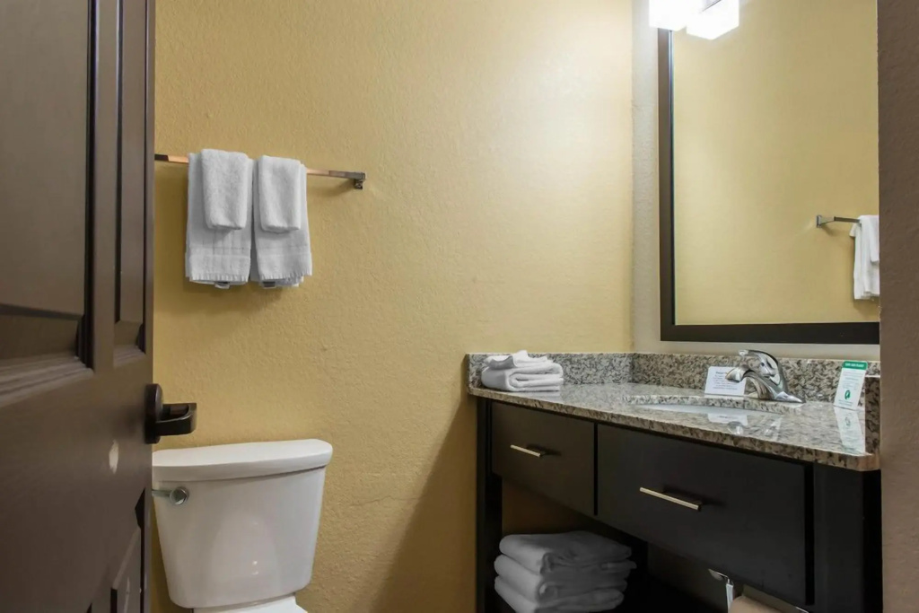 MainStay Suites Tioga