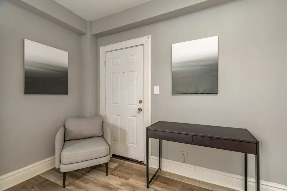 Cozy CWE Apts near BJC by Zencity