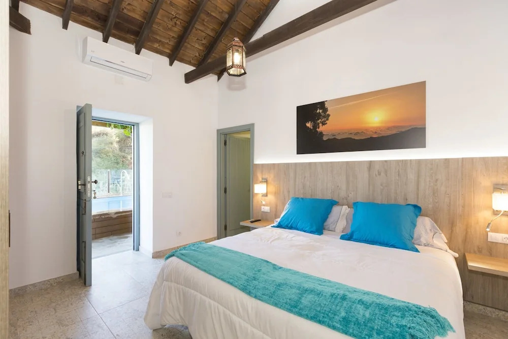 Casa Mica