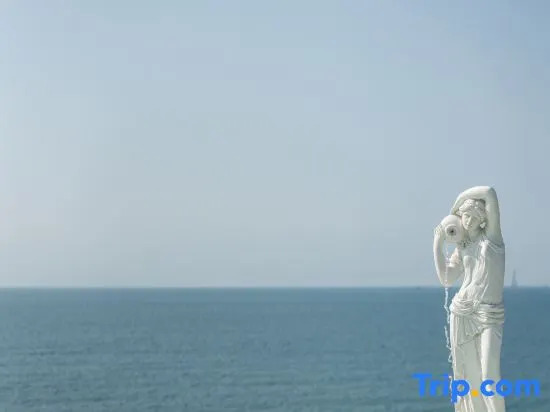 [Sanya: Sleep with the Sea] Ultra-First-Line Sea View | Private Deep Soaking Tub | Boutique Stay