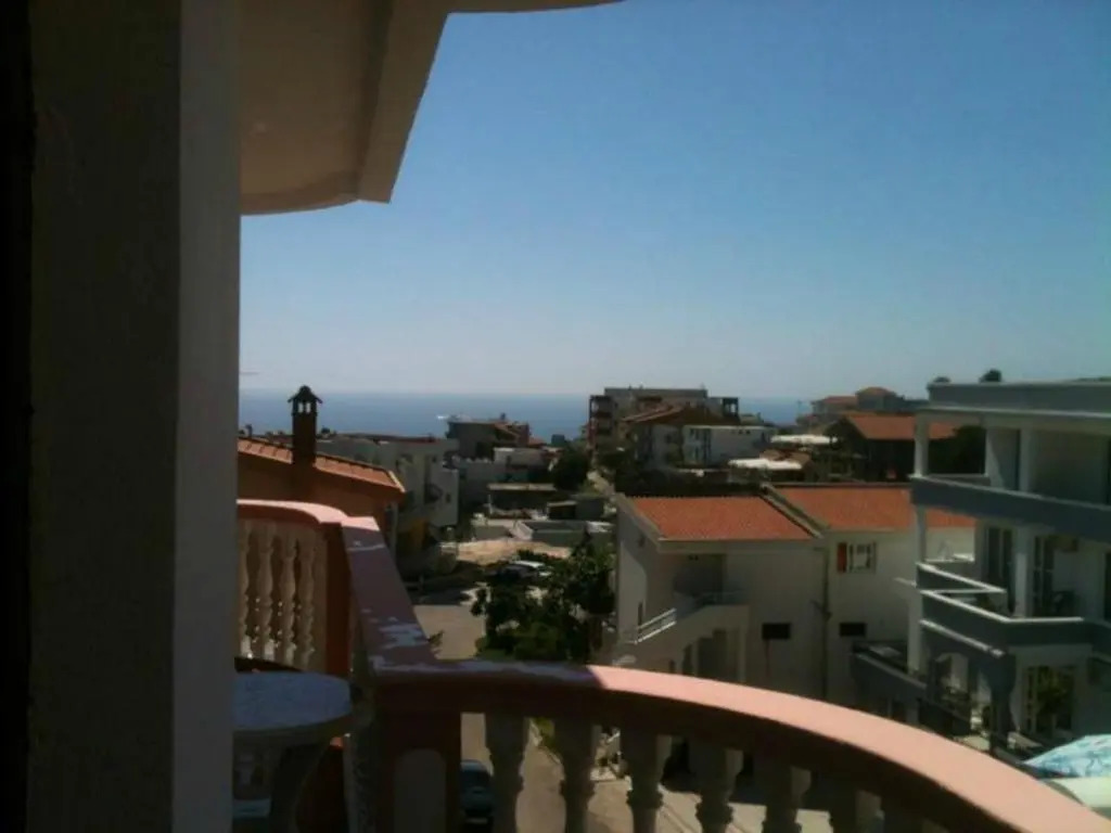 Fimi Apartments
