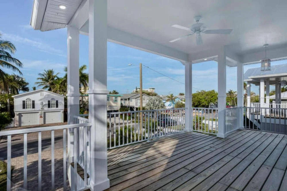 Twin Palaces on Palmetto by Coastal Vacation Properties