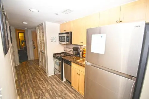 Luxurious Ocean Front 4th Floor Suite with Jet Tub