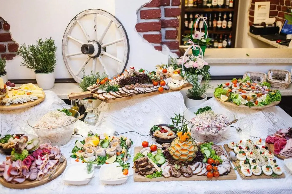 Dworek Złoty Róg Hotel i Restauracja
