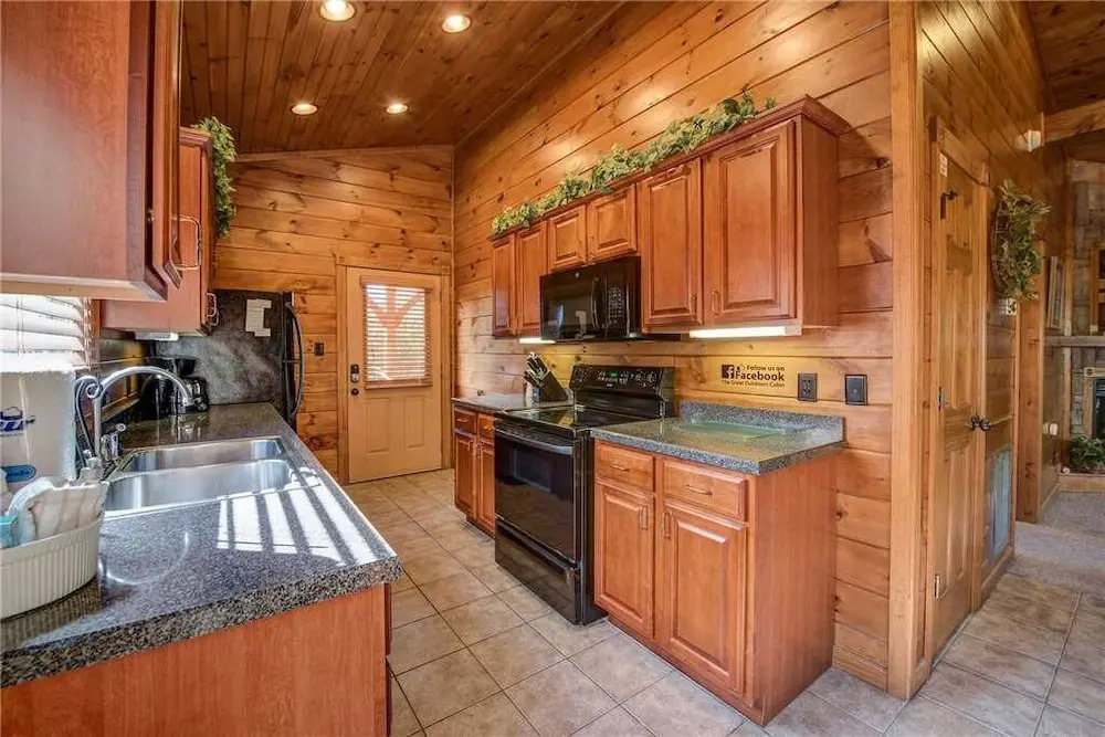 The Great Outdoors - Two Bedroom Cabin