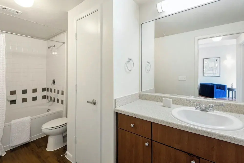 Landing Apartments Houston - Westside