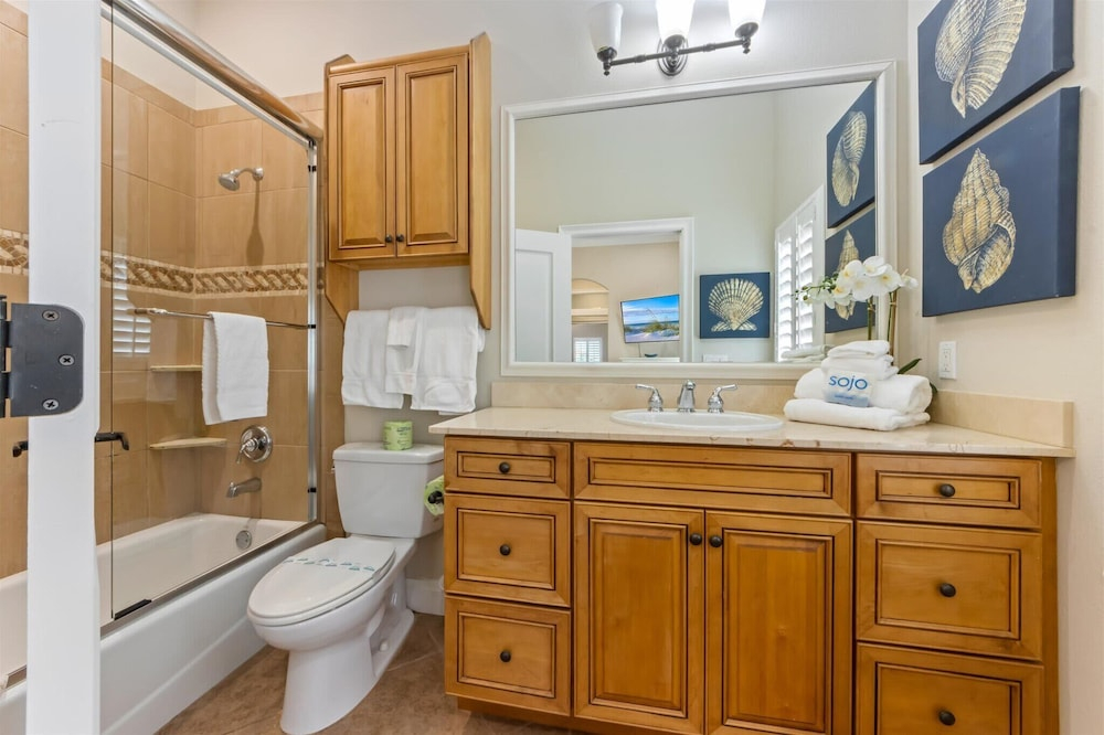 Holmes Beach Shoreline Suites