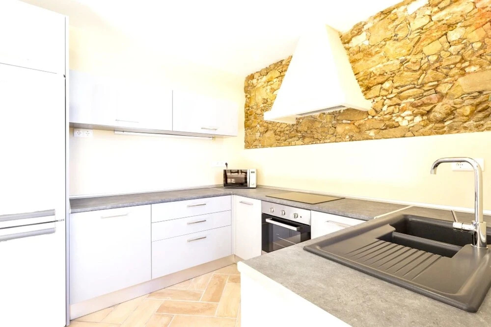 Villa With 4 Bedrooms in Quelfes, With Wonderful sea View, Pool Access