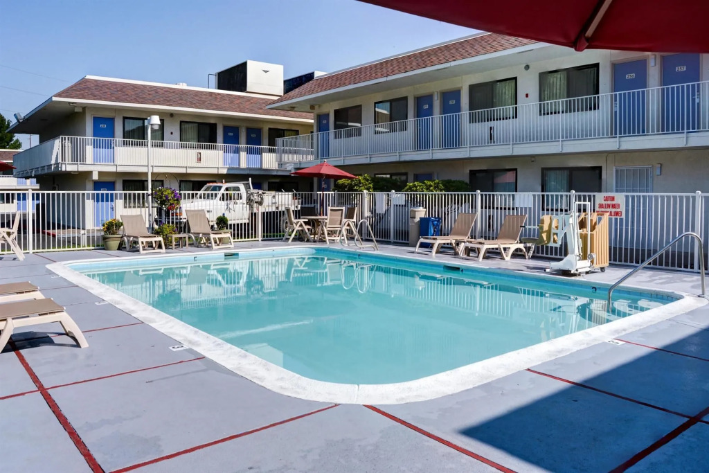 Motel 6-Springfield, OR - Eugene North