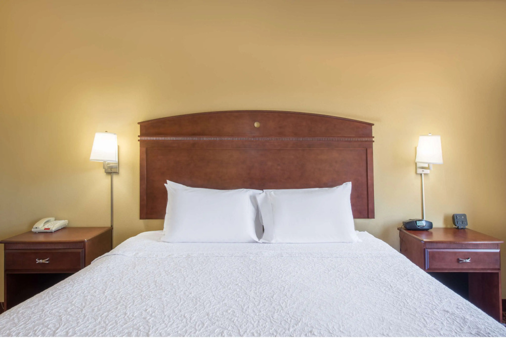 Hampton Inn & Suites Oklahoma City - South