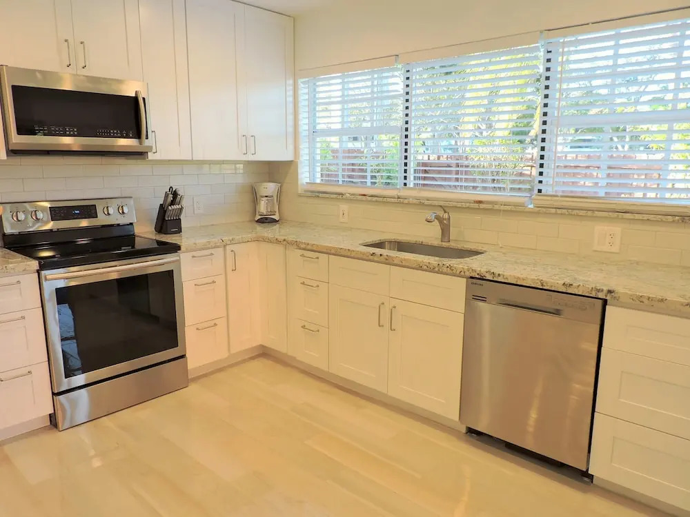 Las Brisas 5/3 For10 Guests Heated Pool Beach 1 Mi