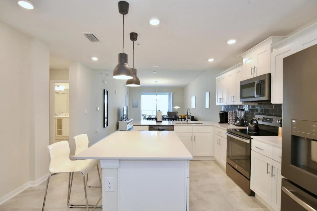 Brand New Apartment In Lux Storey Lake Community 10 Miles To Disney New Listing
