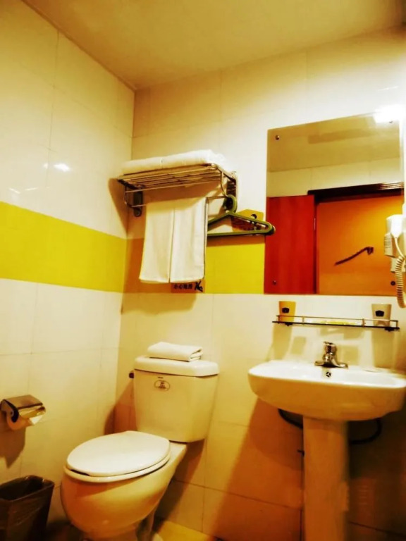Home Inn-guangzhou Binjiangxilu Renminqiao