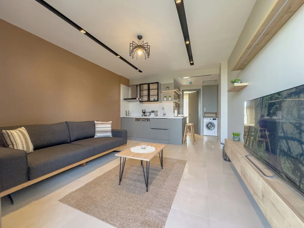 Lodhous Cunda Pool Residence
