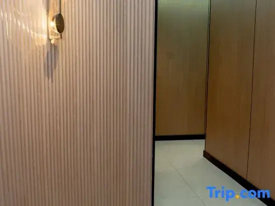 Xizhou Hongyan Hotel (Little Western Paradise)