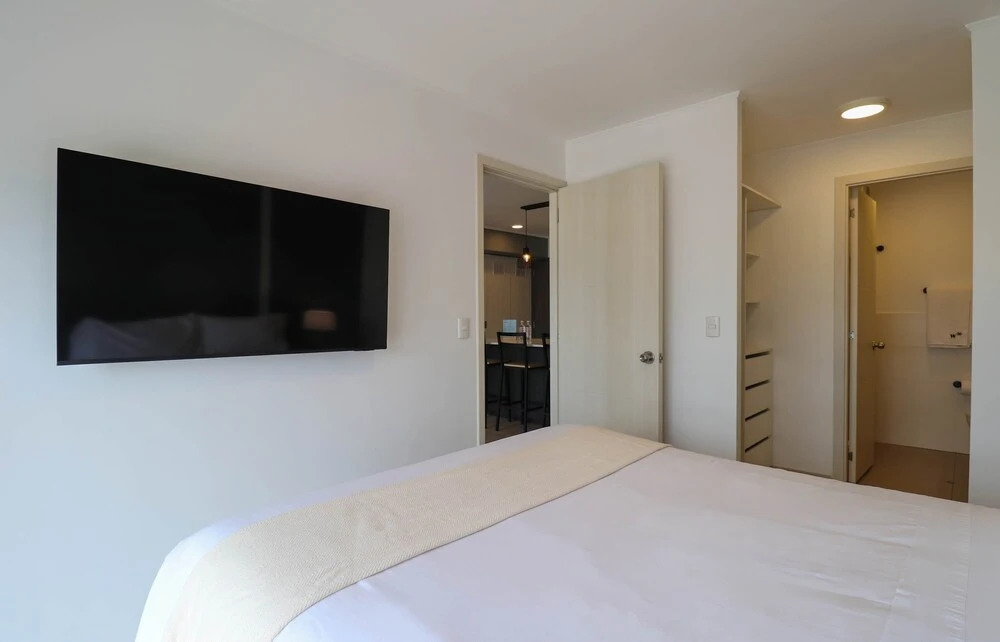 w Engaging 2BR in the Heart of Barranco
