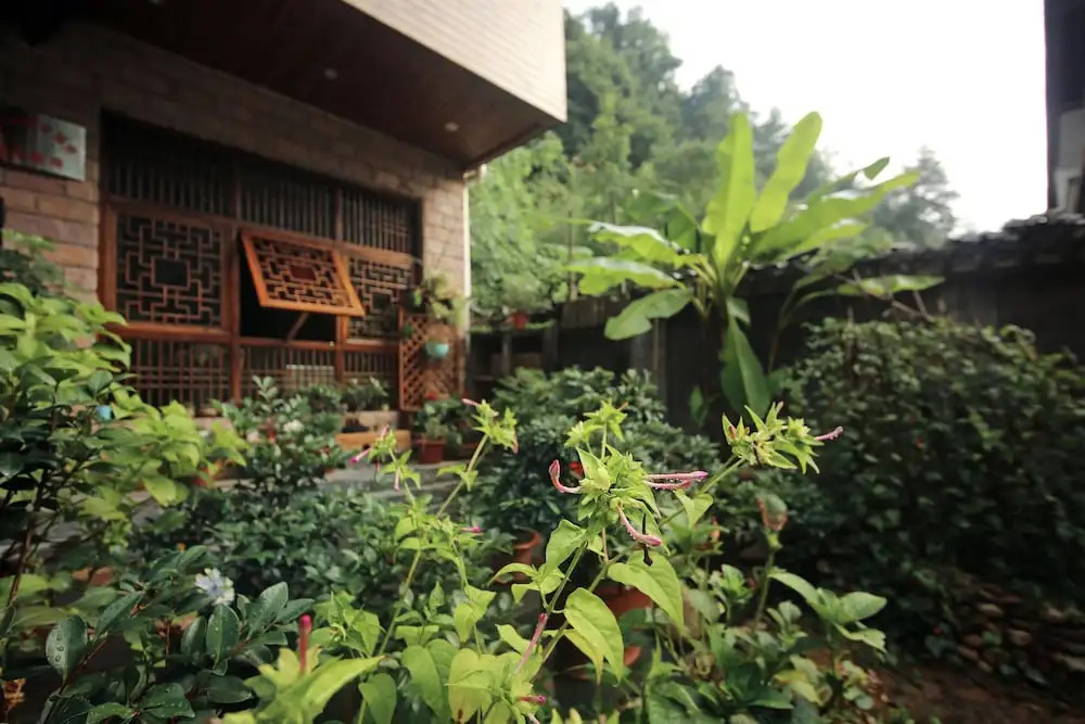 Zhangjiajie One city one inn