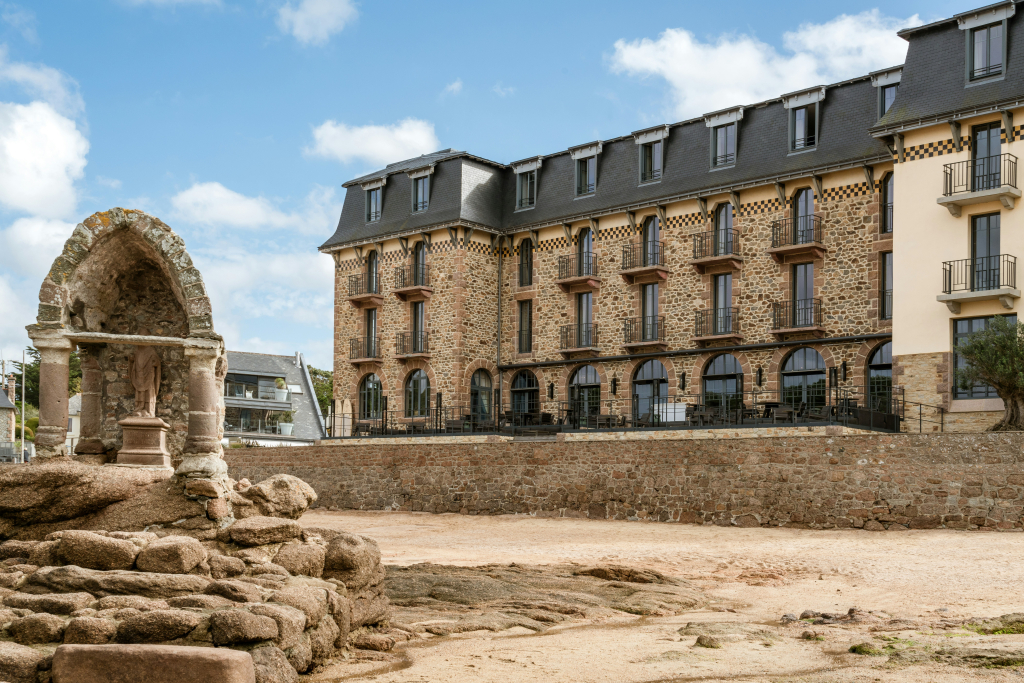 Castel Beau Site