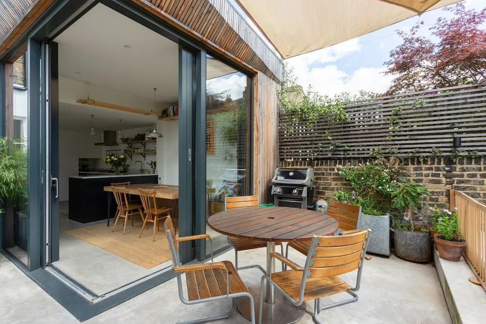 South London Architectural Retreat