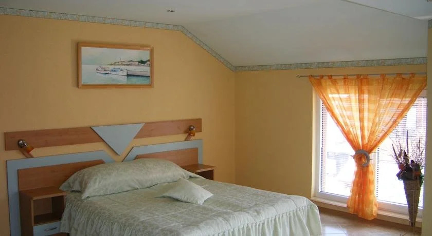 Dari Guest Rooms Стаи за гости Дари