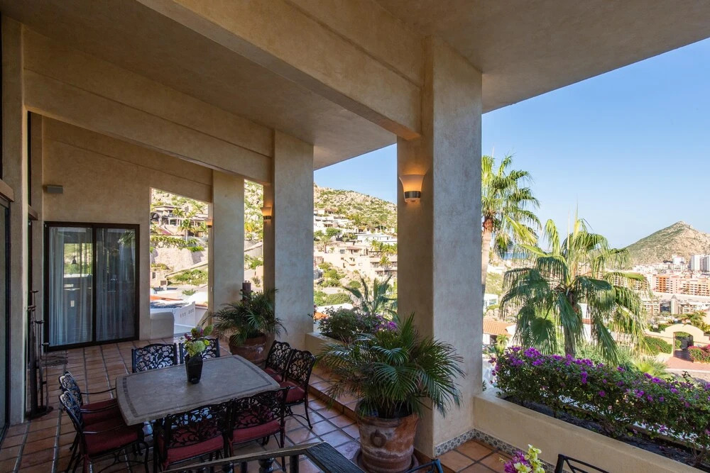Large Villa for up to 32 People Near Medano Beach: Villa Diamante de Law