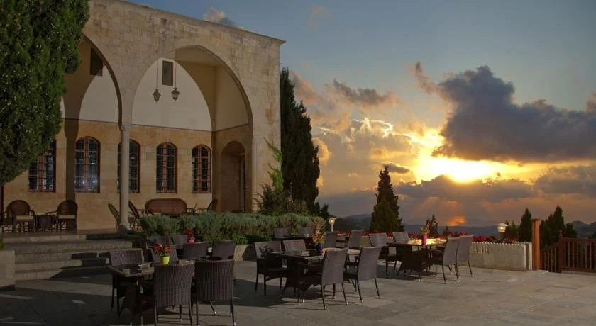 Mir Amin Palace