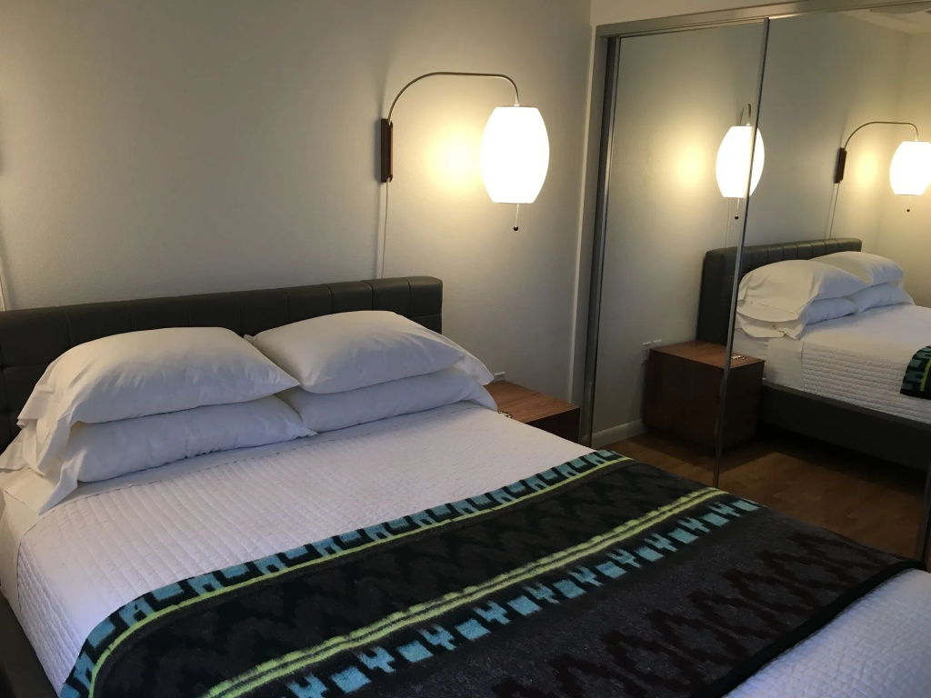 Modern Hotel