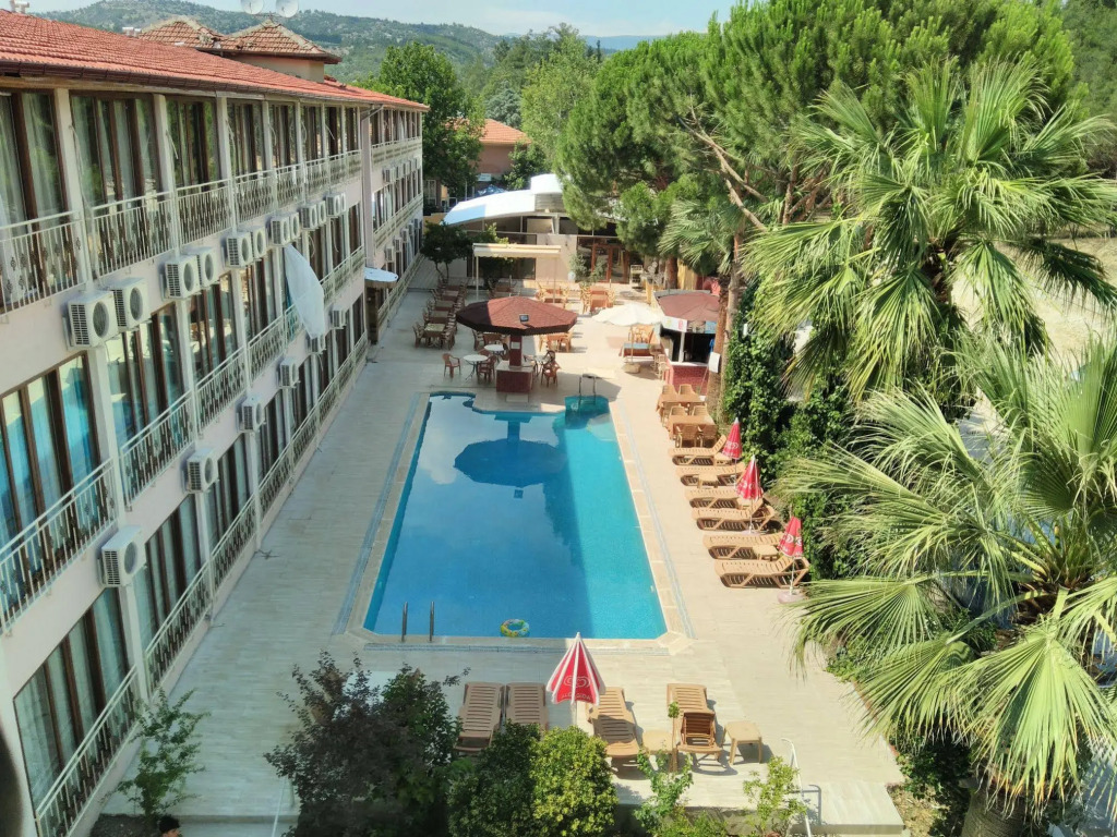 Oskar Hotel