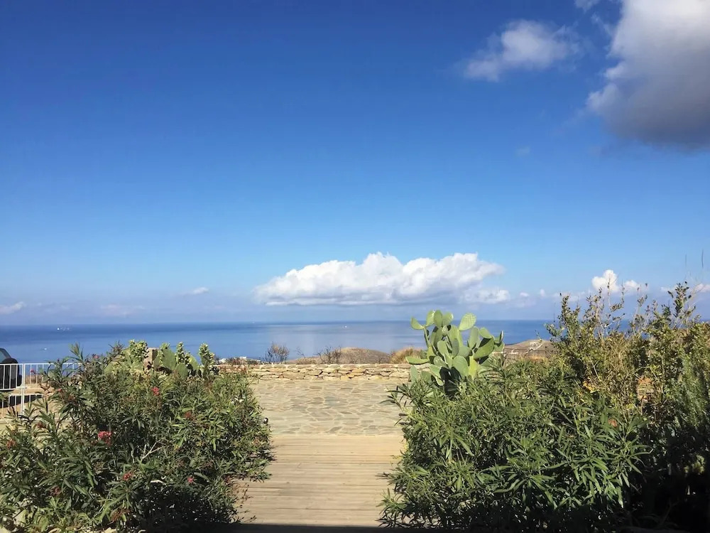 The Hill Top Cottage House In Kea