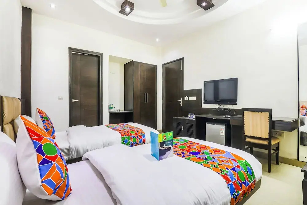 FabHotel Vizion Rezi