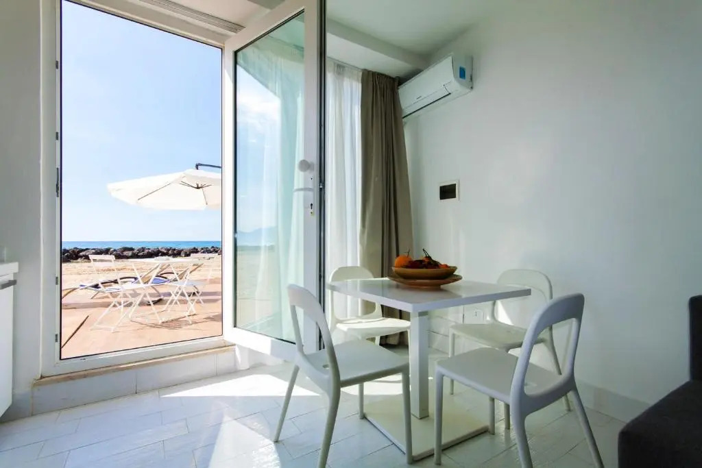 Apartment With one Bedroom in Piano di Trappeto, With Wonderful sea View, Furnished Terrace and Wifi