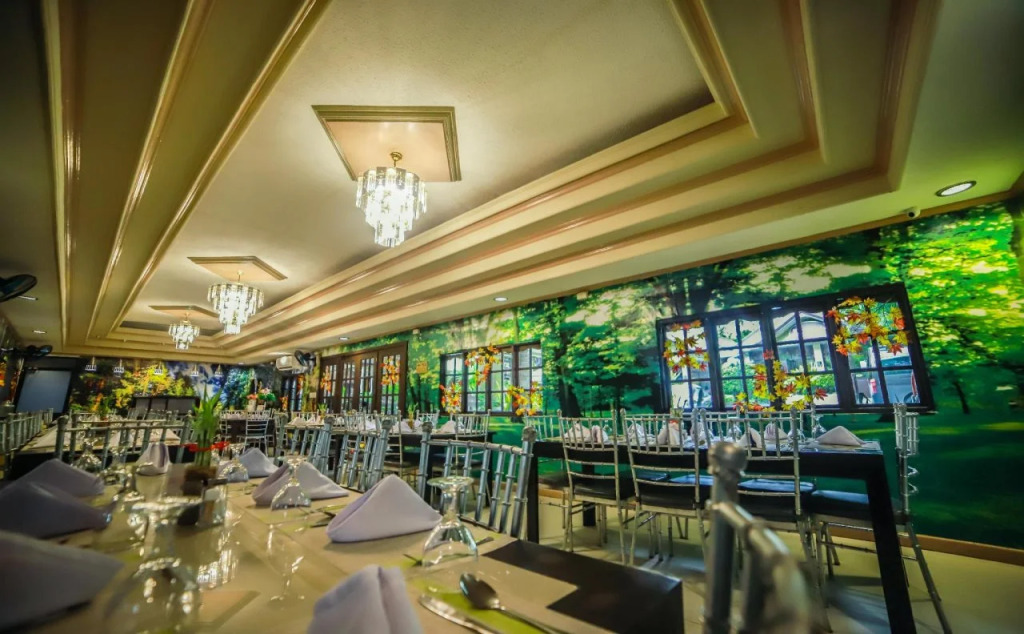 Villa Esmeralda Bryans Resort Hotel and Restaurant