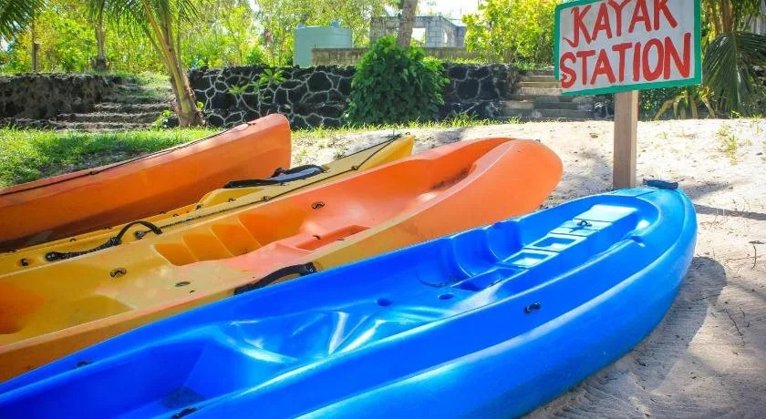 Va-i-moana Seaside Lodge