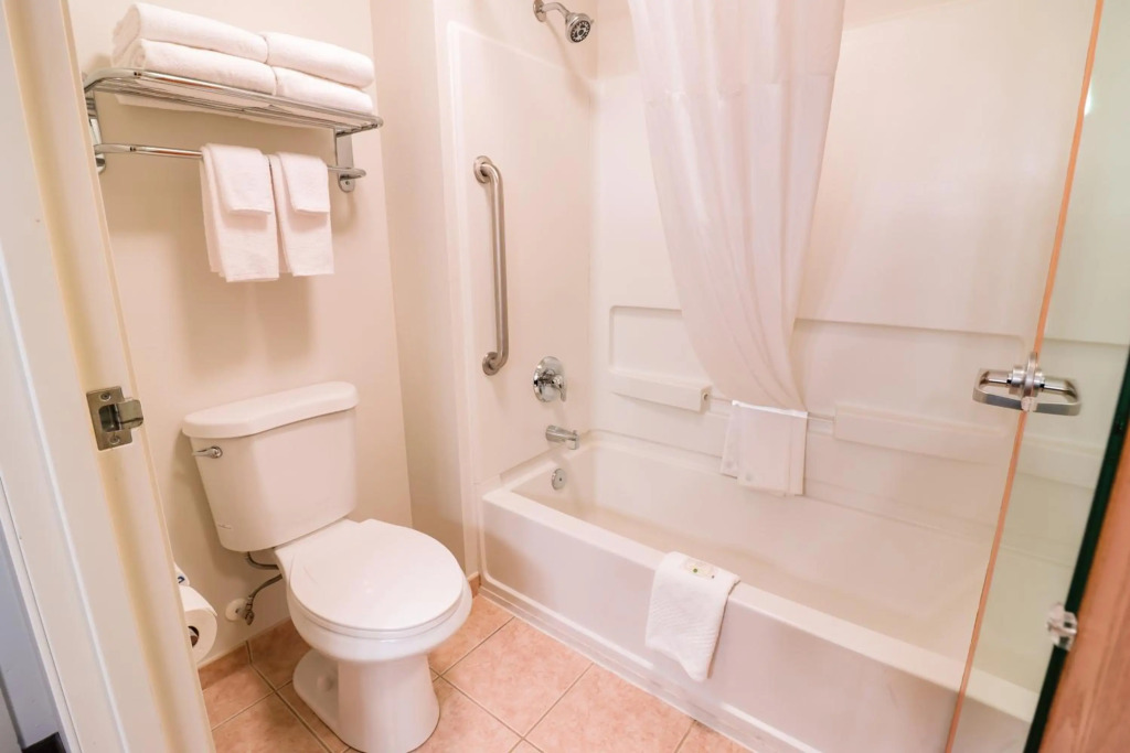 Quality Inn & Suites Sequim at Olympic National Park