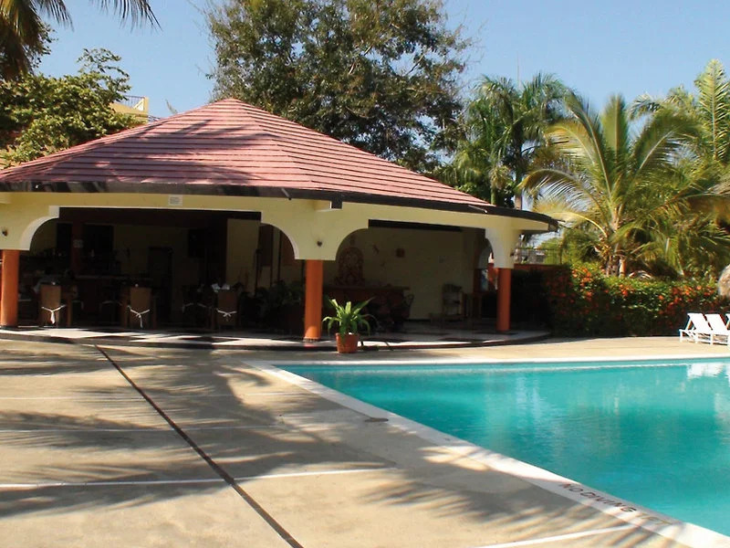 El Colibri Hotel