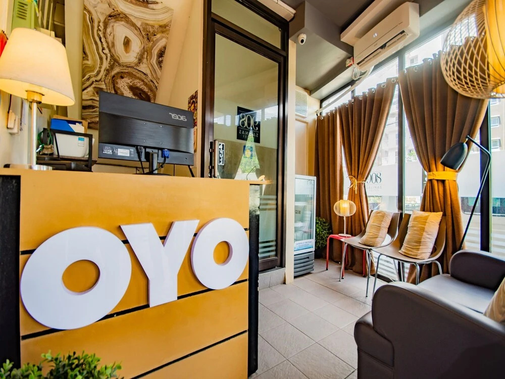 OYO 707 908 Salinas Suites