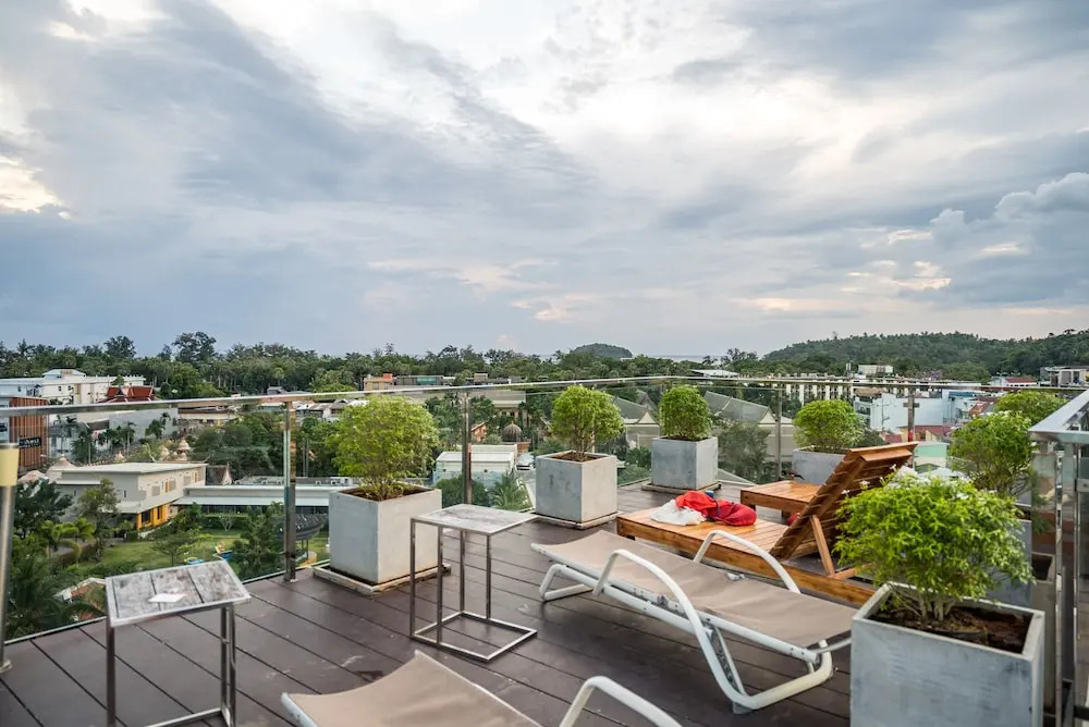 Ozone Condo by Lofty