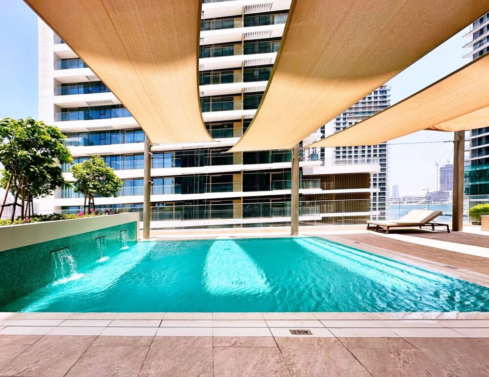 Chic 2BR w Sea Views Near Marina JBR
