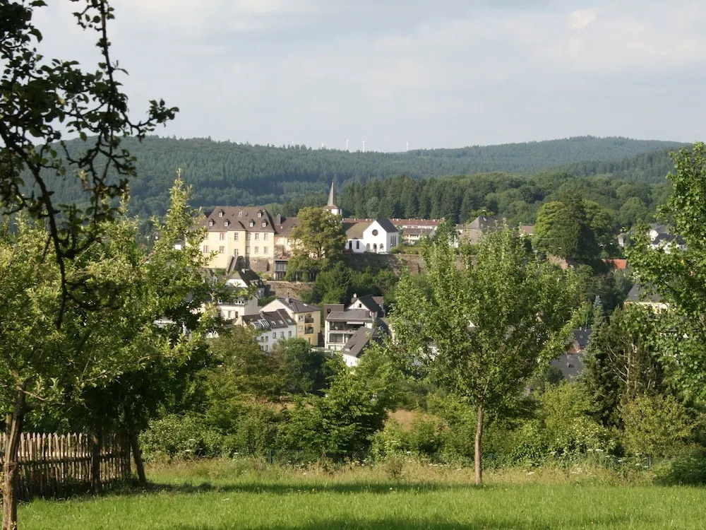 Atmospheric House in the Centre of Daun, but Still in a Quiet Location and With Parking