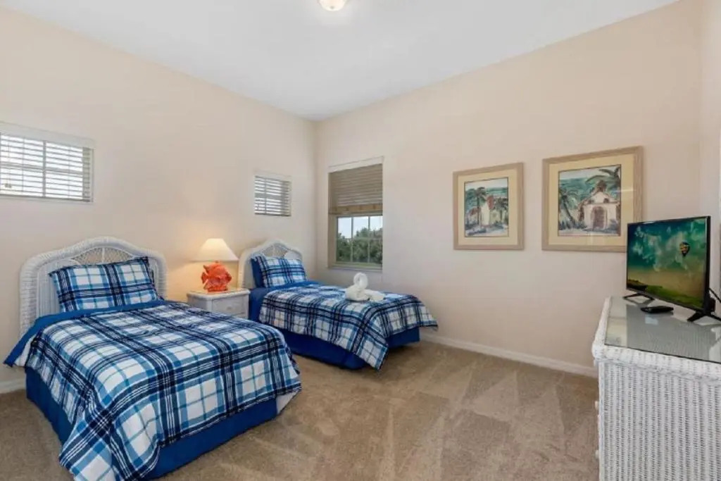 Three-Bedroom Apartment Kissimmee