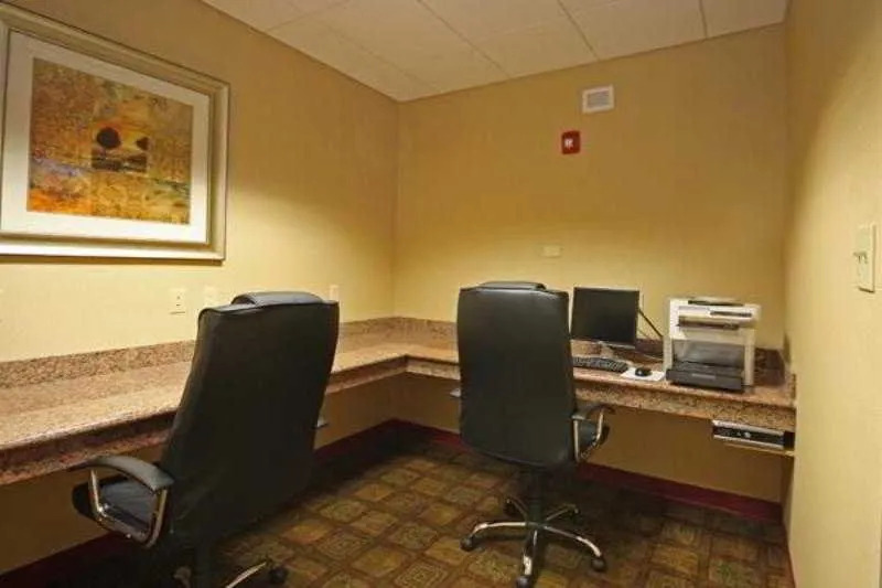 Best Western River Inn
