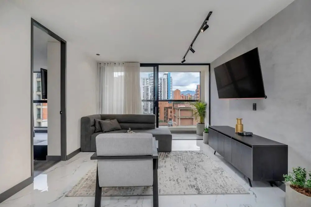 Housy Laureles - 501