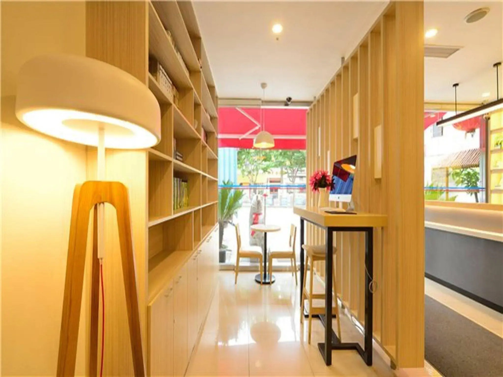 Hanting Hotel