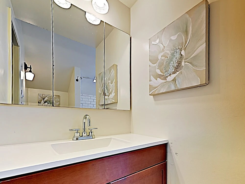 New Listing! Lovely & Spacious , Near Lake 4 Bedroom Home